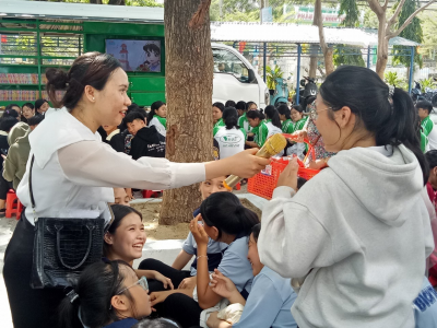 Thư viện Bình Phước tham gia các hoạt động hưởng ứng “Ngày sách và Văn hóa đọc Việt Nam lần thứ 3” tại tỉnh Ninh Thuân