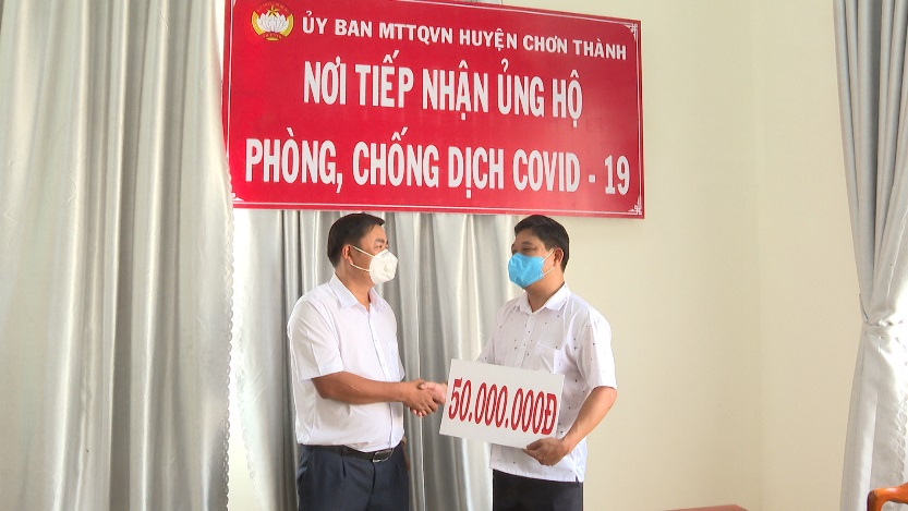 Chơn Thành: Thêm một tấm lòng vàng ủng hộ 50 triệu đồng cho công tác phòng chống dịch bệnh Covid -19