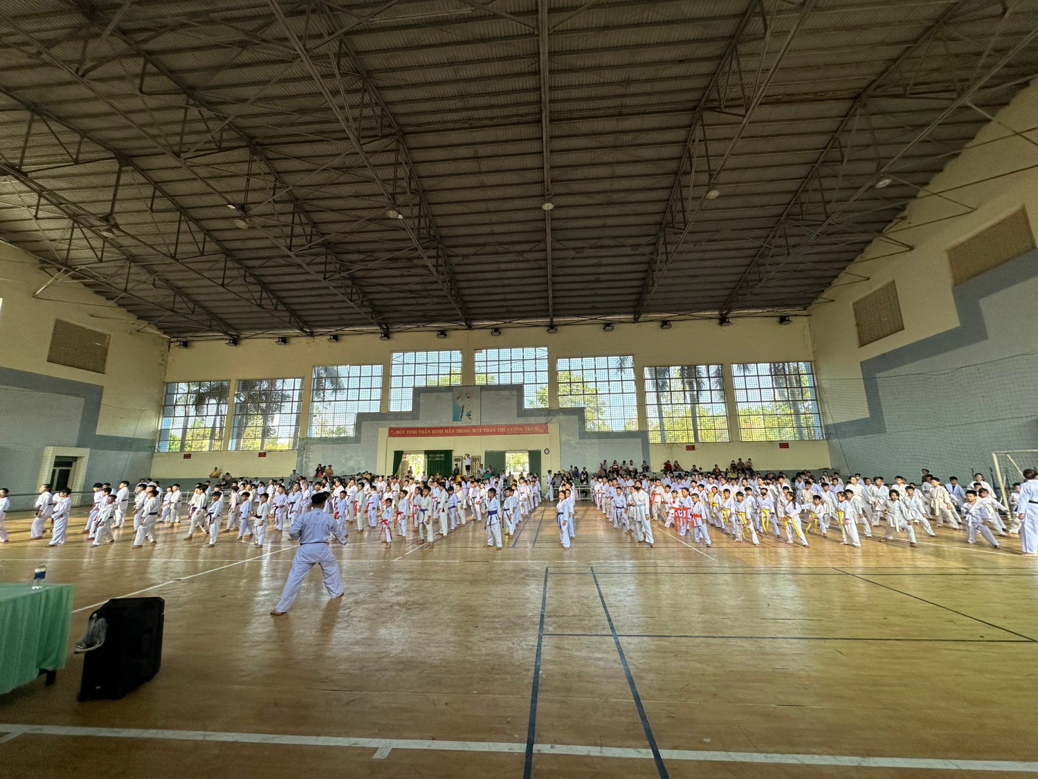 Đồng Xoài tổ chức kỳ thi thăng cấp đai võ Karate quý II năm 2024