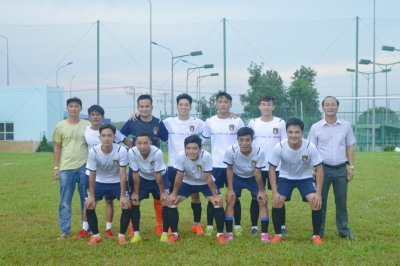 Đội bóng đá xã Phước Tín xuất sắc lên ngôi vô địch, dành tấm huy chương vàng môn bóng đá nam 7 người
