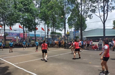 Thị trấn Tân Phú tổ chức giải bóng chuyền nữ năm 2023