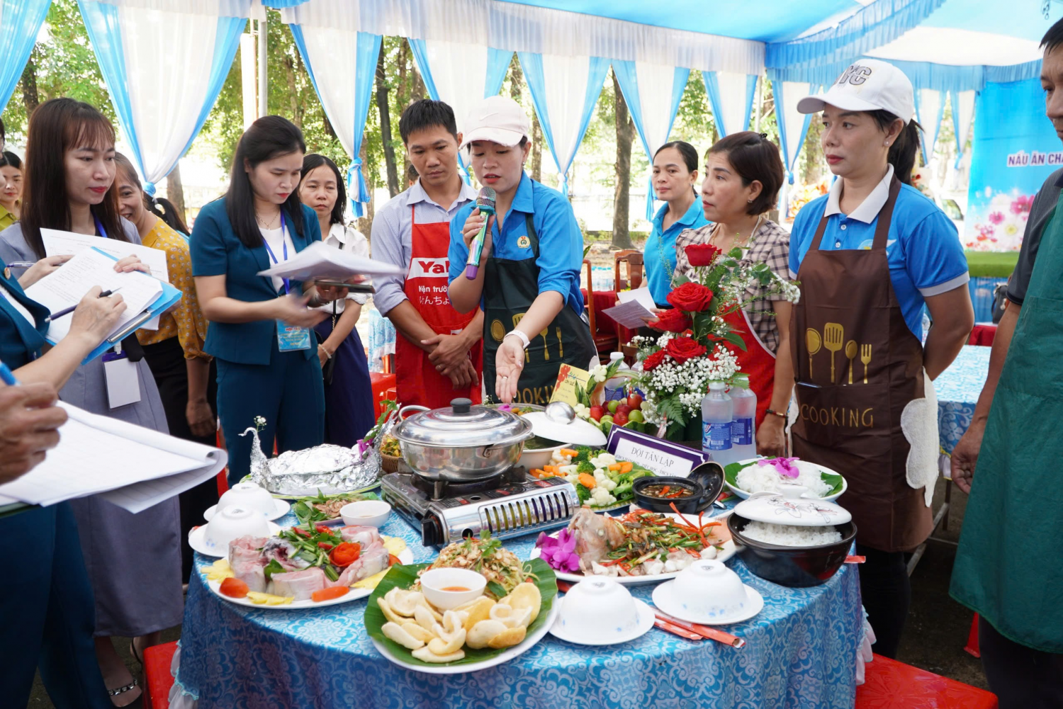 LĐLĐ huyện Đồng Phú tổ chức Hội thi Nấu ăn chào mừng kỷ niệm Ngày thành lập Hội LHPN Việt Nam